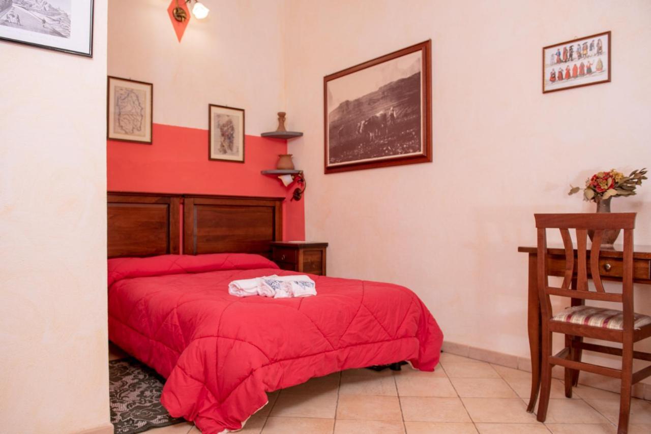 Agriturismo Nuragh'Elighe Sindia ภายนอก รูปภาพ