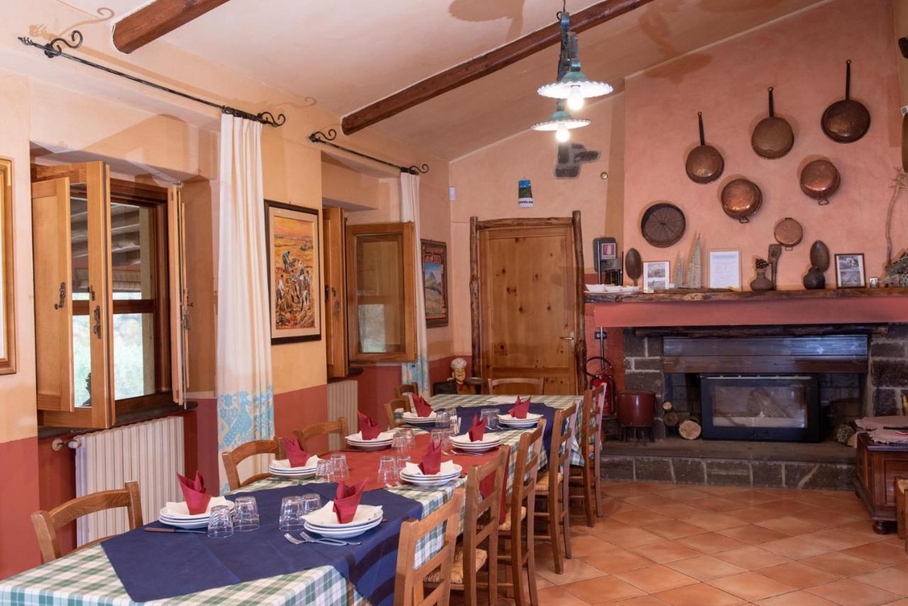 Agriturismo Nuragh'Elighe Sindia ภายนอก รูปภาพ