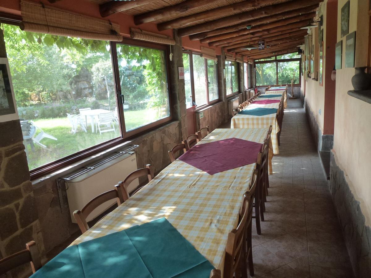 Agriturismo Nuragh'Elighe Sindia ภายนอก รูปภาพ