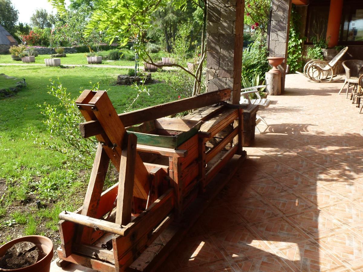 Agriturismo Nuragh'Elighe Sindia ภายนอก รูปภาพ