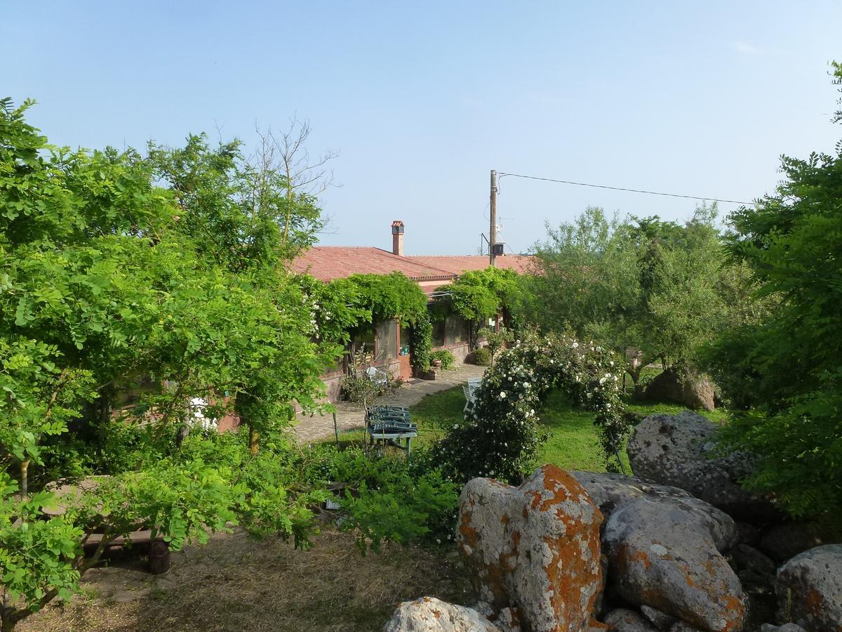 Agriturismo Nuragh'Elighe Sindia ภายนอก รูปภาพ