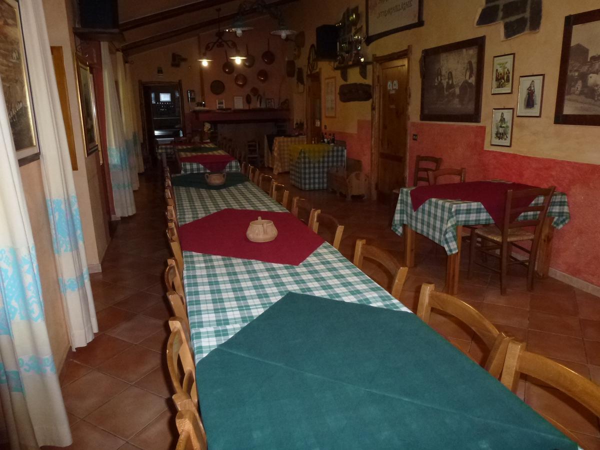 Agriturismo Nuragh'Elighe Sindia ภายนอก รูปภาพ