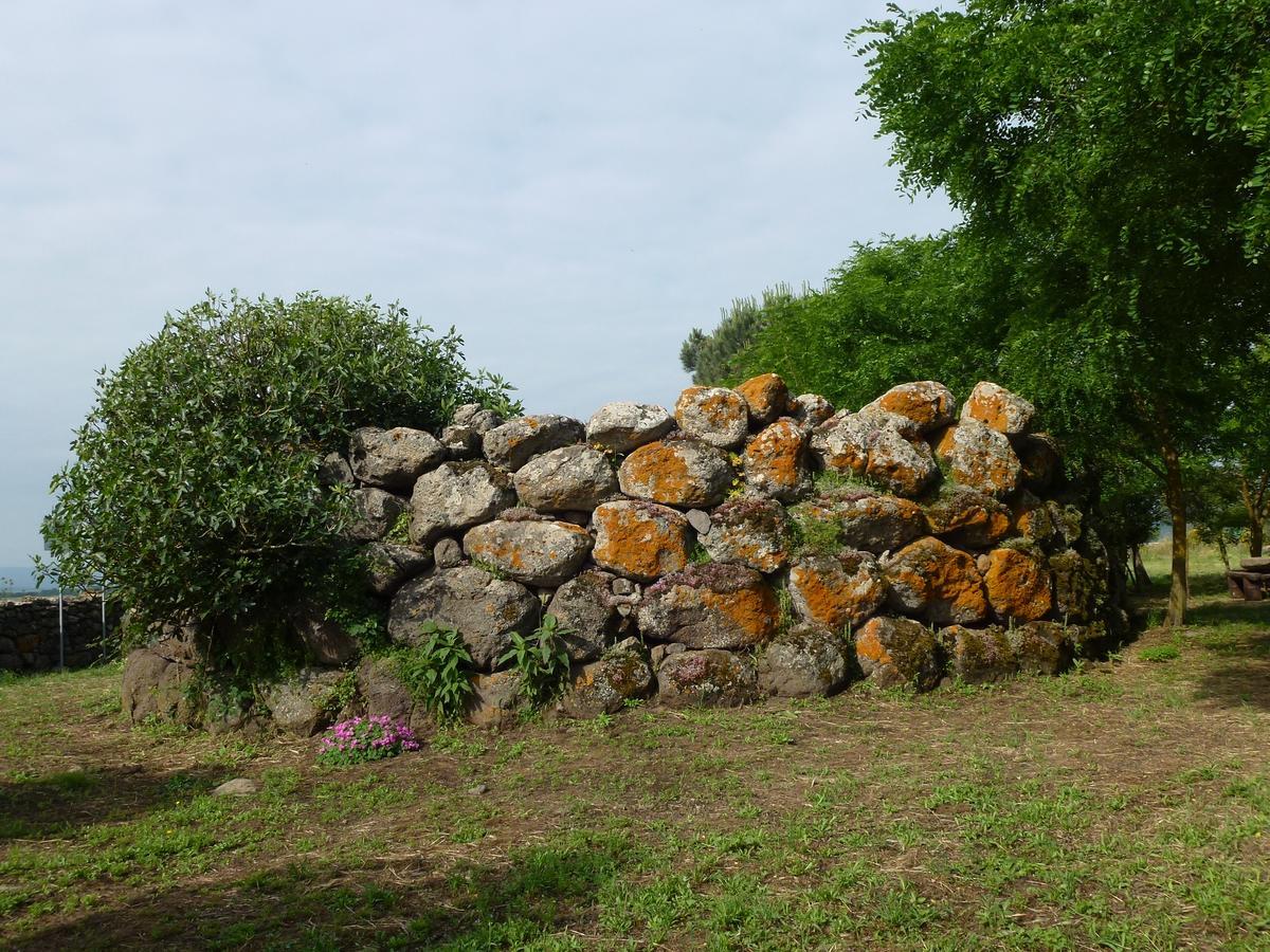 Agriturismo Nuragh'Elighe Sindia ภายนอก รูปภาพ