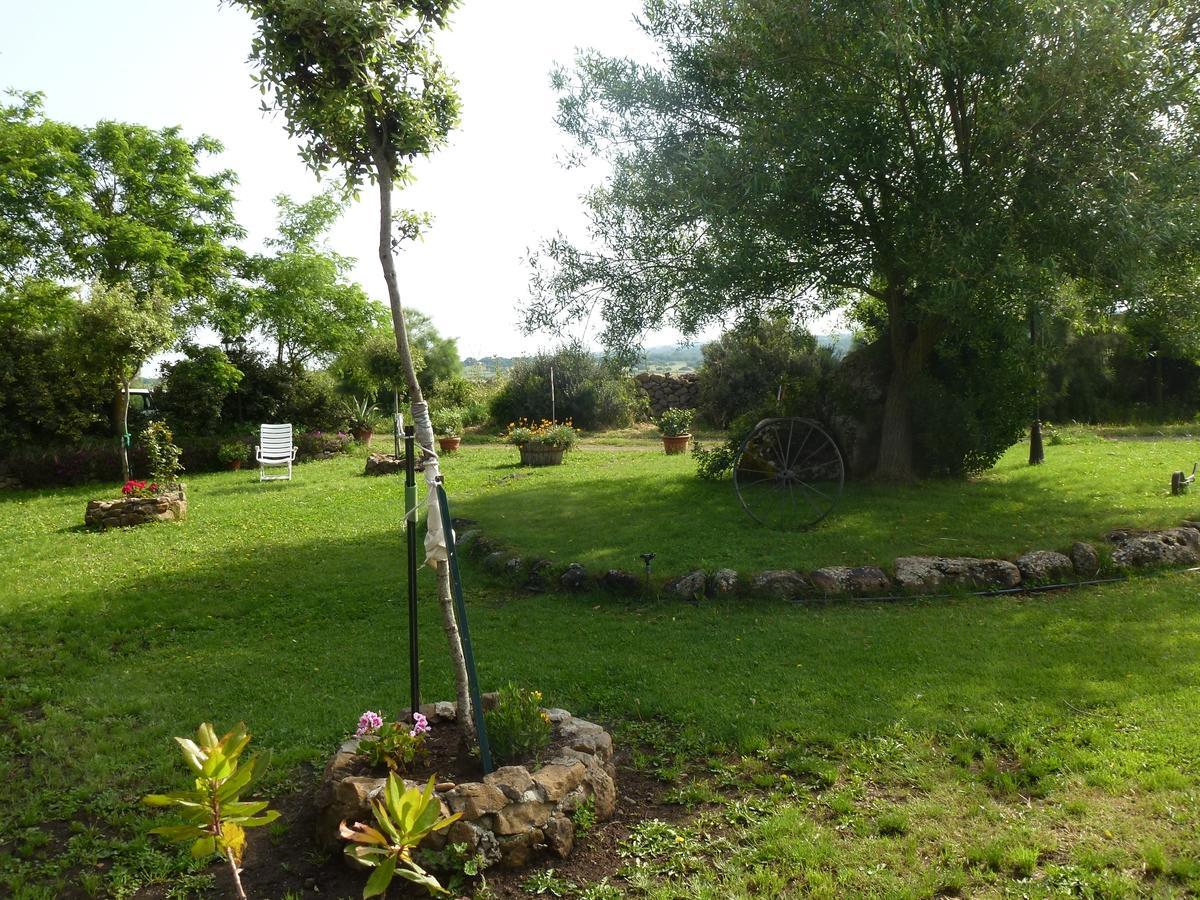 Agriturismo Nuragh'Elighe Sindia ภายนอก รูปภาพ