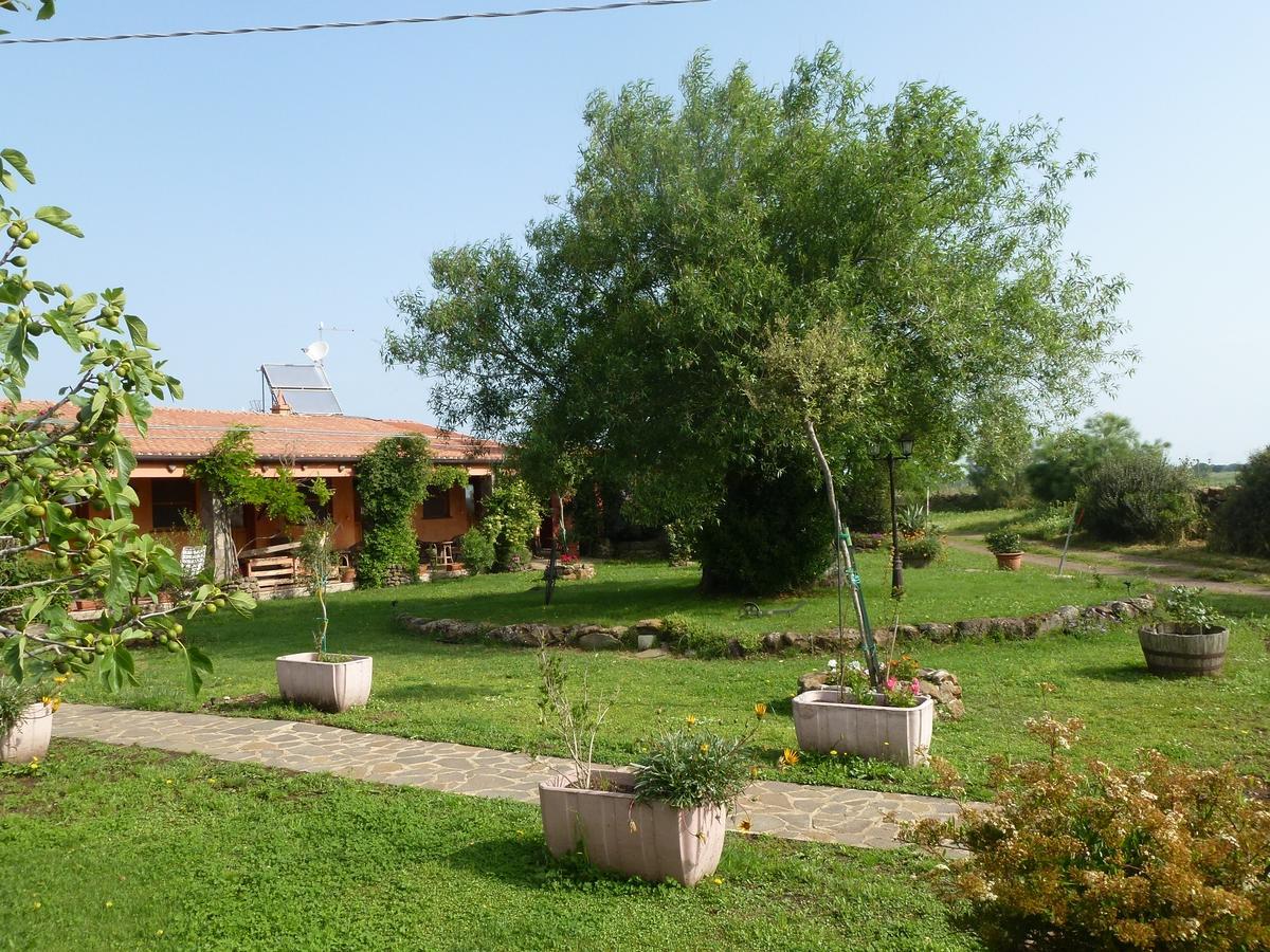 Agriturismo Nuragh'Elighe Sindia ภายนอก รูปภาพ
